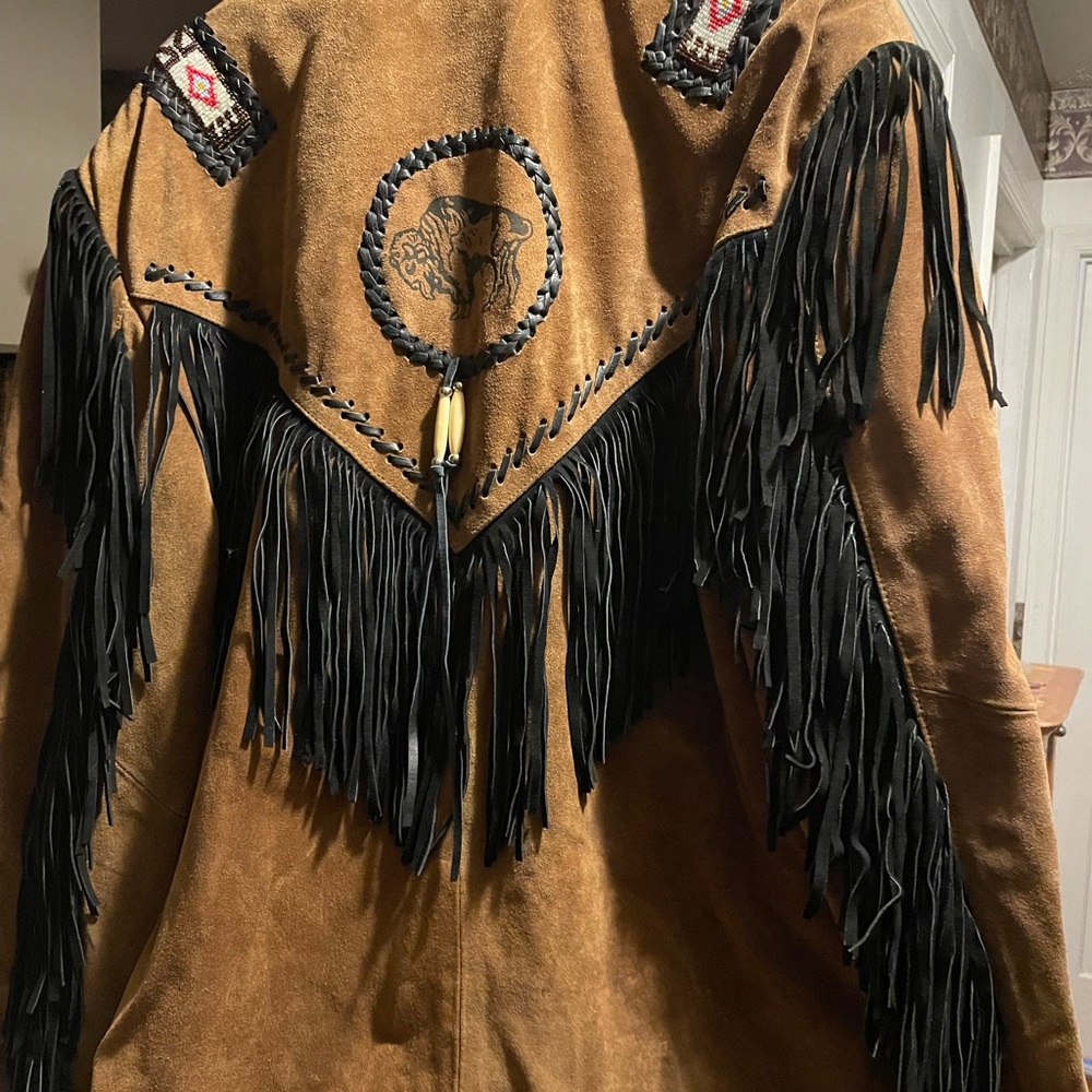 Native American coat 3B West. XL. only worn 3 times. Originally paid $350+new